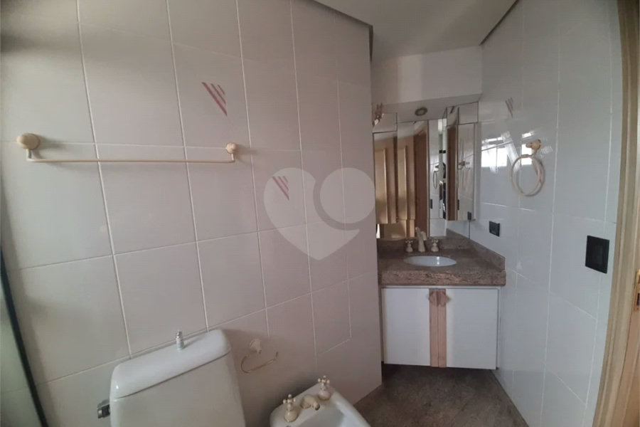 Apartamento à venda com 3 suítes em Tatuapé, São Paulo, SP