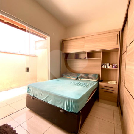 Casa à venda com 2 quartos em Jardim Santa Madre Paulina, Sorocaba, SP