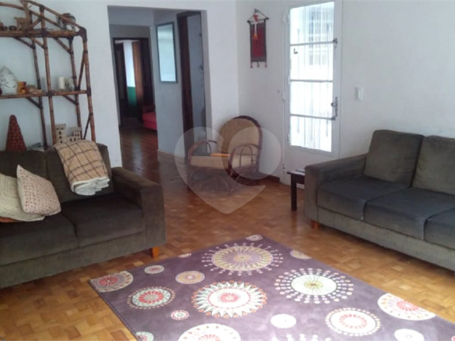 Casa à venda com 4 quartos em Santana, São Paulo, SP