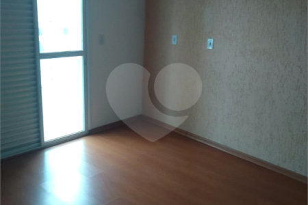 Apartamento à venda com 3 quartos, sendo 1 suíte, em Baeta Neves, São Bernardo do Campo, SP