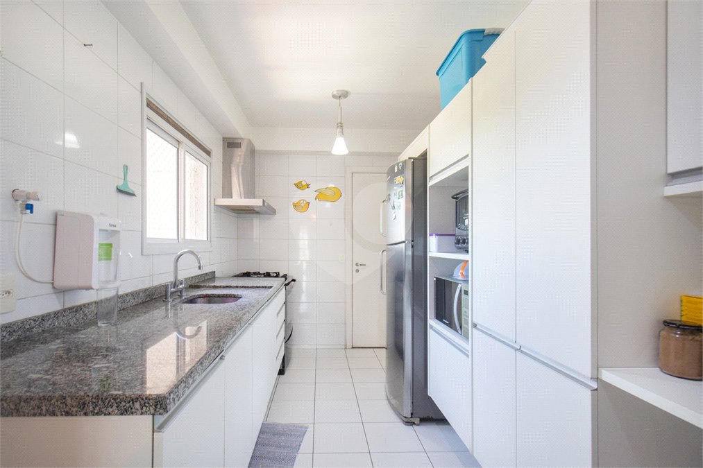 Apartamento à venda com 3 suítes em Jardim Marajoara, São Paulo, SP