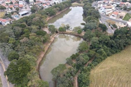 Terreno à venda em Loteamento Pedra Verde, Valinhos, SP