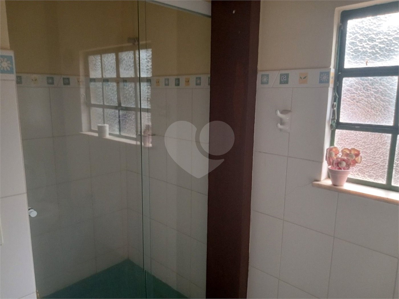 Chácara à venda com 7 quartos, sendo 3 suítes, em Saboó, São Roque, SP