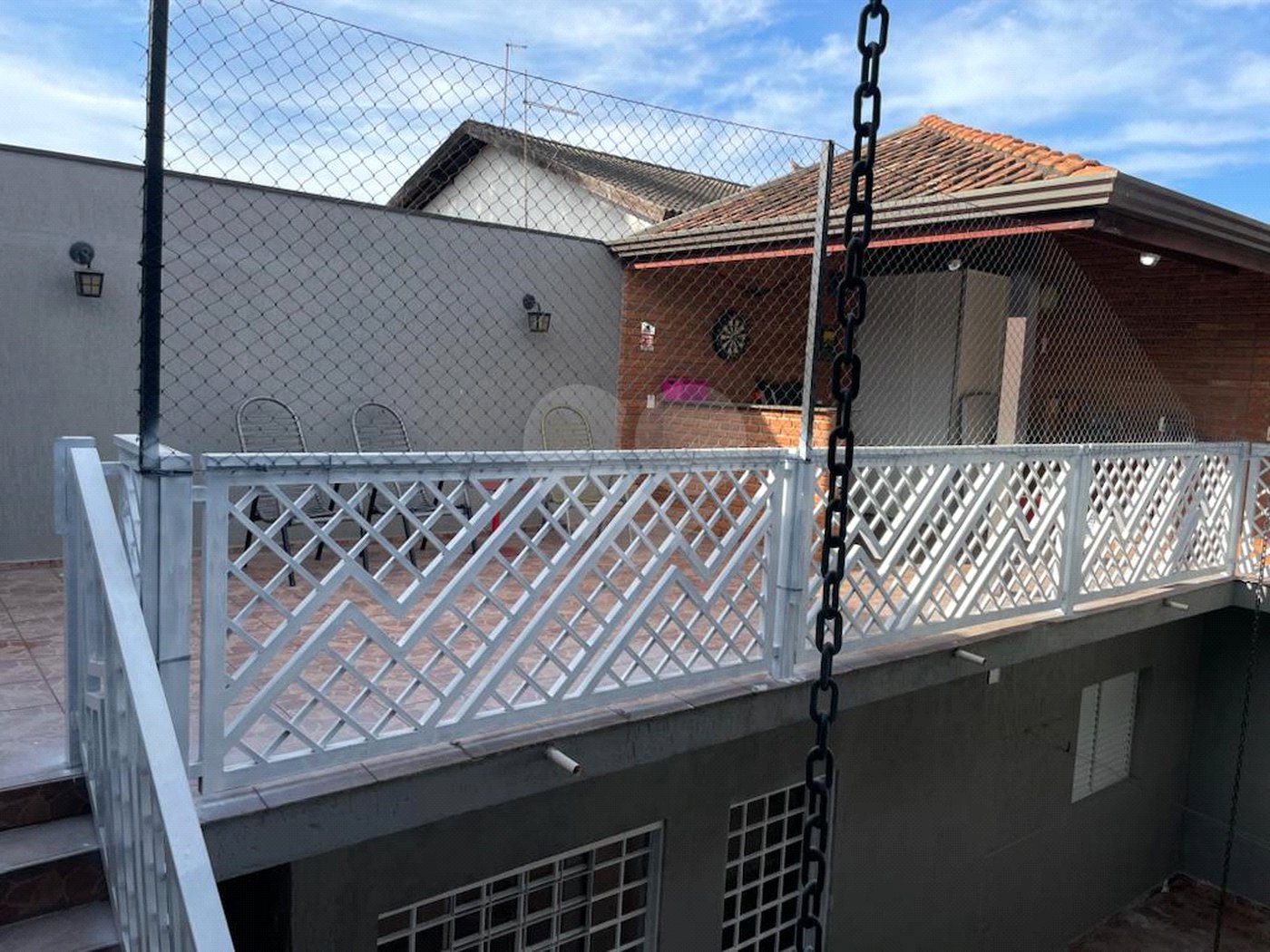 Sobrado à venda com 5 quartos, sendo 1 suíte, em João Aranha, Paulínia, SP