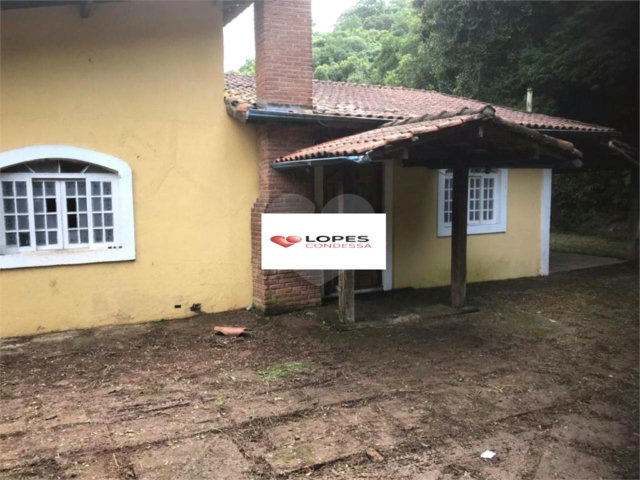 Casa Térrea à venda com 3 quartos, sendo 2 suítes,  em Roseira, Mairiporã, SP