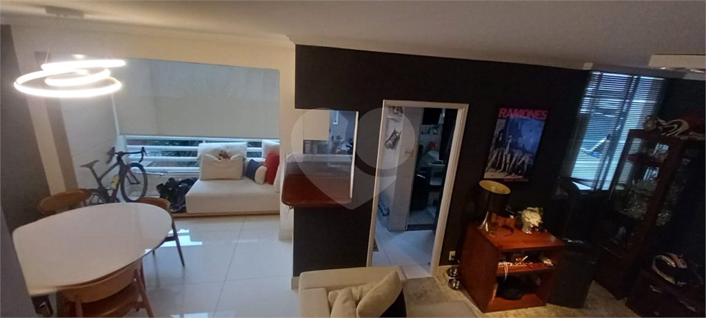 Duplex à venda com 2 suítes em Indianópolis, São Paulo, SP