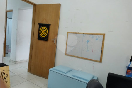 Casa à venda com 3 quartos, sendo 1 suíte,  em Vila Rei, Mogi das Cruzes, SP