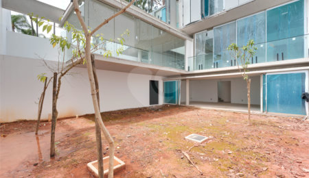 Casa à venda com 3 suítes no condomínio Residencial Heron 140, São Paulo - SP