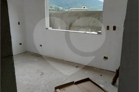 Terreno à venda com 4 suítes no condomínio Ecoville Residence, Atibaia - SP