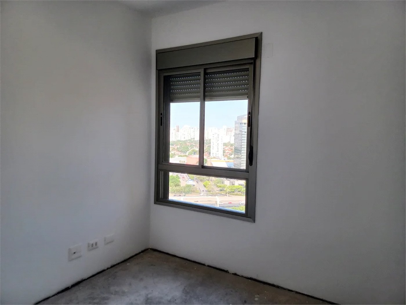 Apartamento à venda com 4 suítes em Real Parque, São Paulo, SP