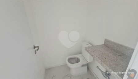Apartamento à venda com 3 suítes em Moema, São Paulo, SP