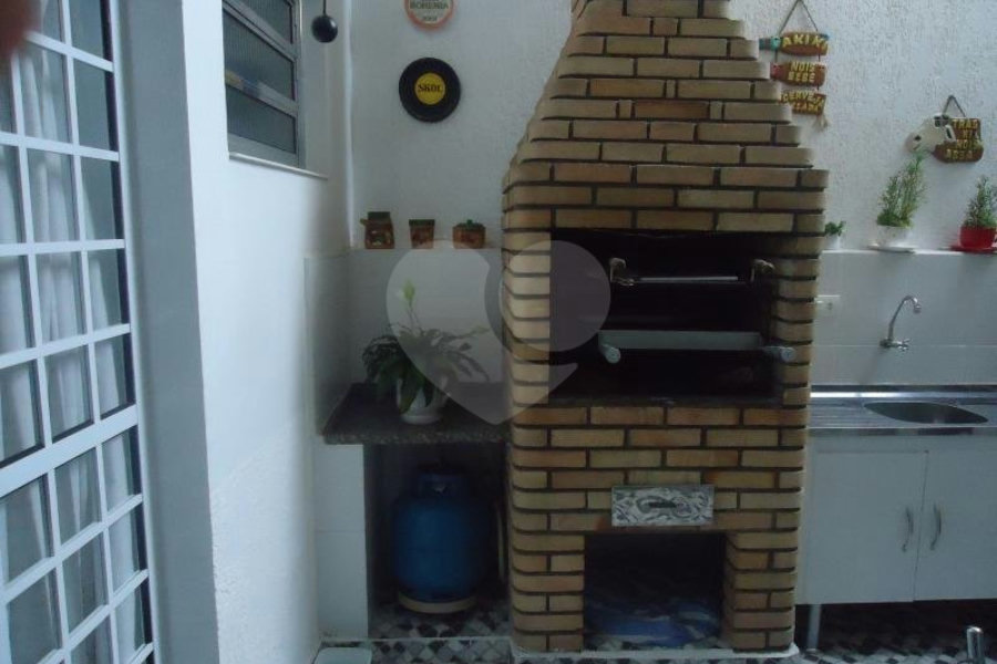 Sobrado à venda com 4 quartos, sendo 3 suítes, em Jardim Floresta, São Paulo, SP
