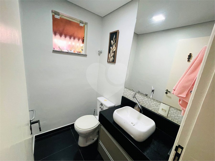 Casa à venda com 2 quartos no condomínio Villa Itália, Vinhedo - SP