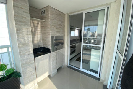 Apartamento à venda com 3 quartos, sendo 1 suíte, em Vila Olímpia, São Paulo, SP