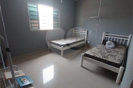 Casa à venda com 4 quartos, sendo 1 suíte, no condomínio Gramado do Mendanha, Rio de Janeiro - RJ
