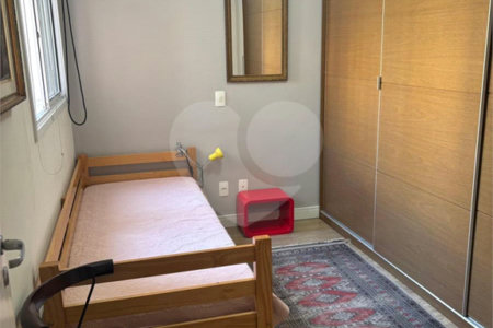 Apartamento à venda com 3 suítes em Aclimação, São Paulo, SP