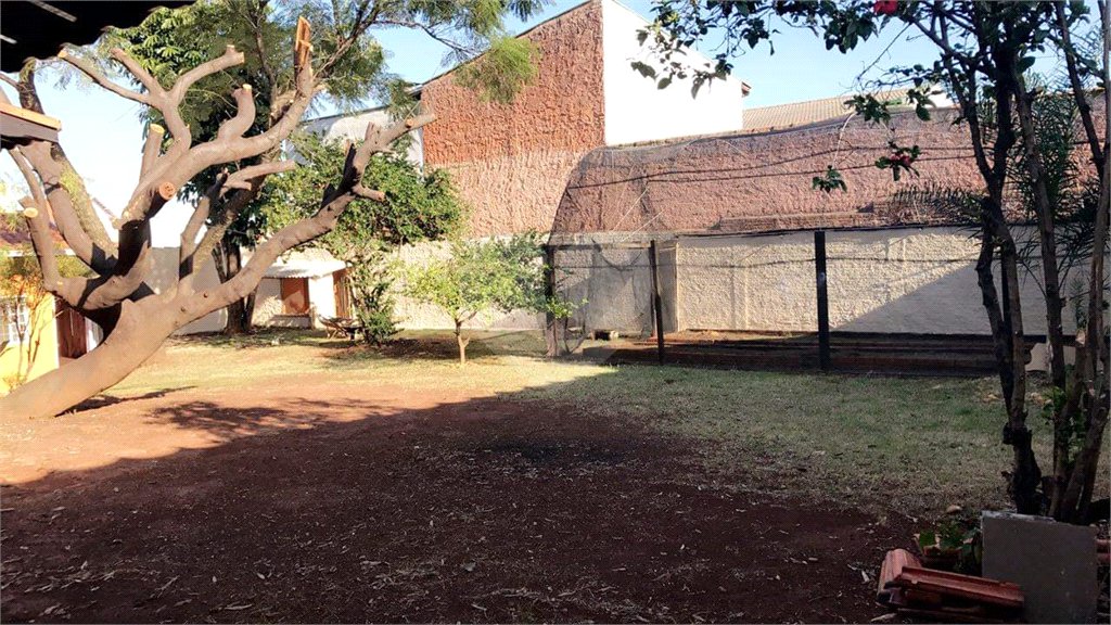 Casa Térrea à venda com 3 quartos, sendo 2 suítes,  em Vila Avaí, Indaiatuba, SP