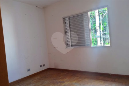 Sobrado para alugar com 3 quartos em Alto da Boa Vista, São Paulo, SP