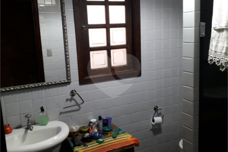 Sobrado à venda com 3 quartos em Vila Romana, São Paulo, SP