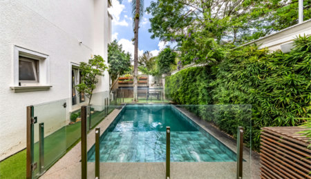 Casa à venda com 4 suítes no condomínio New Port Village, São Paulo - SP