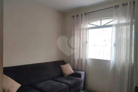 Sobrado à venda com 3 quartos, sendo 1 suíte,  em Jardim Ester, São Paulo, SP