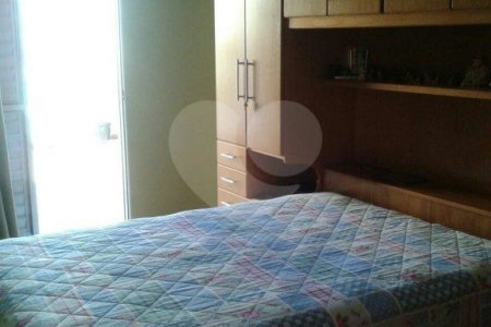 Casa à venda com 4 quartos, sendo 3 suítes, em Barra Funda, São Paulo, SP
