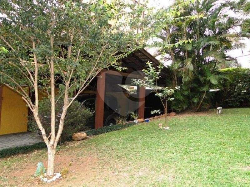 Casa Térrea à venda com 3 quartos, sendo 1 suíte, em Jardim Floresta, São Paulo, SP