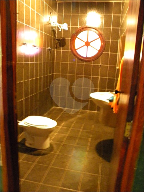 Chácara à venda com 7 quartos, sendo 1 suíte, em Capoavinha, Mairiporã, SP