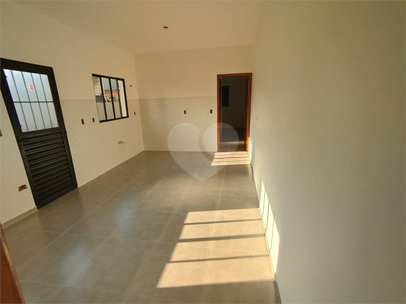 Casa à venda com 2 suítes em Jardim São Felipe, Atibaia, SP
