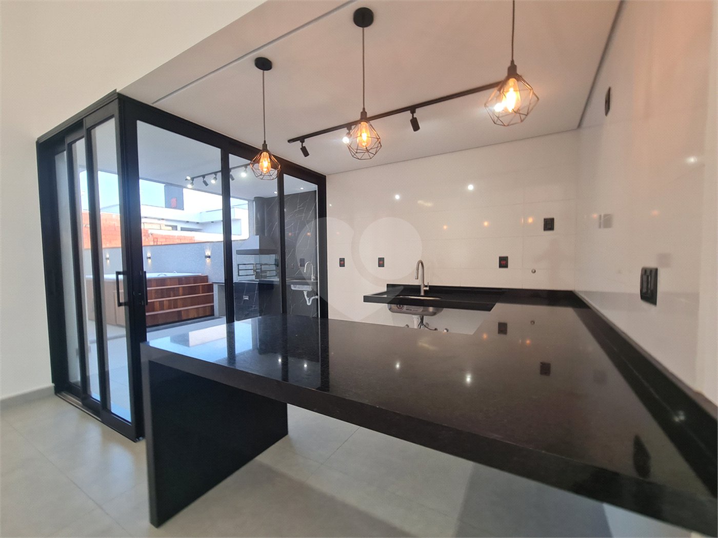 Casa à venda com 3 quartos, sendo 1 suíte, no condomínio Reserva Ipanema I, Sorocaba - SP