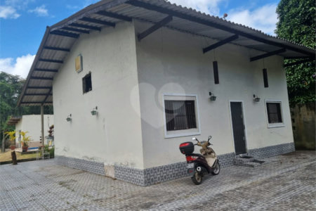 Chácara à venda com 4 quartos em Aguapeú, Itanhaém, SP