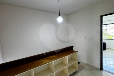 Casa à venda com 3 quartos, sendo 1 suíte, no condomínio Village da Posse, Rio de Janeiro - RJ