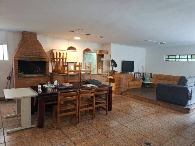 Casa Térrea à venda com 5 quartos, sendo 1 suíte, em Mandaqui, São Paulo, SP