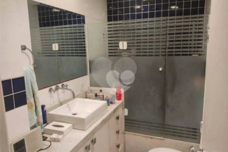 Apartamento à venda com 4 quartos, sendo 2 suítes, em Cosme Velho, Rio de Janeiro, RJ