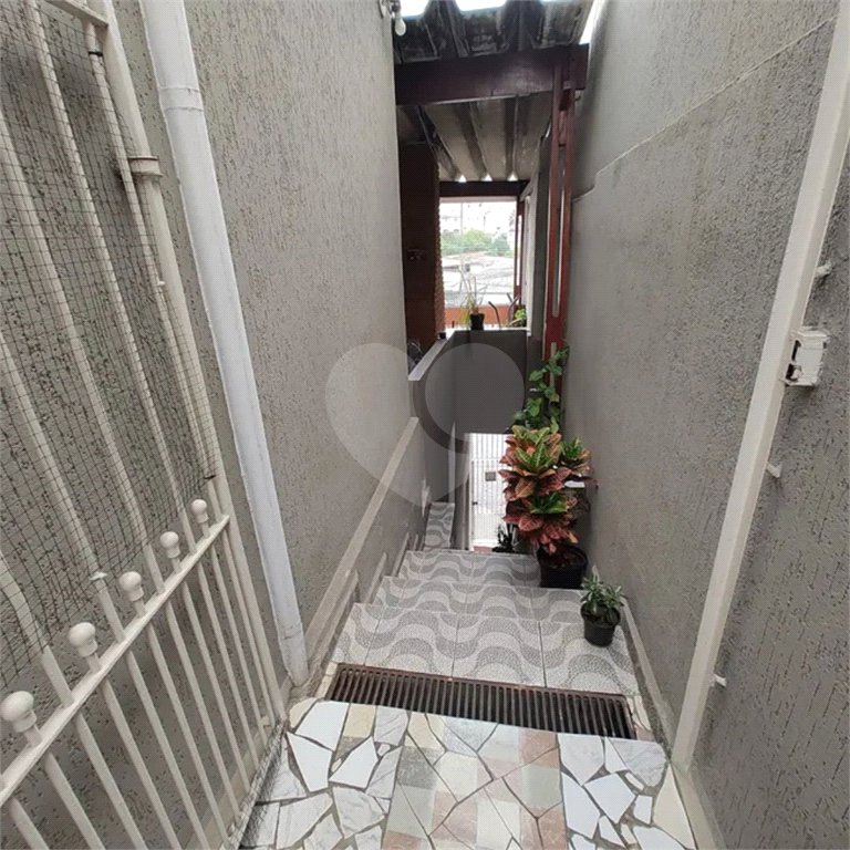 Casa à venda com 2 quartos, sendo 1 suíte, em Parque Maria Domitila, São Paulo, SP
