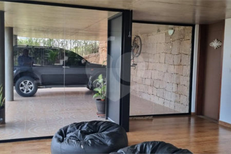Casa à venda com 4 suítes no condomínio Xapada, Itu - SP
