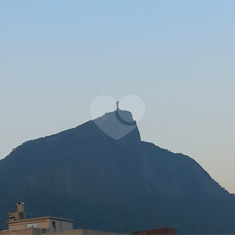 Apartamento à venda com 4 quartos, sendo 2 suítes, em Leblon, Rio de Janeiro, RJ