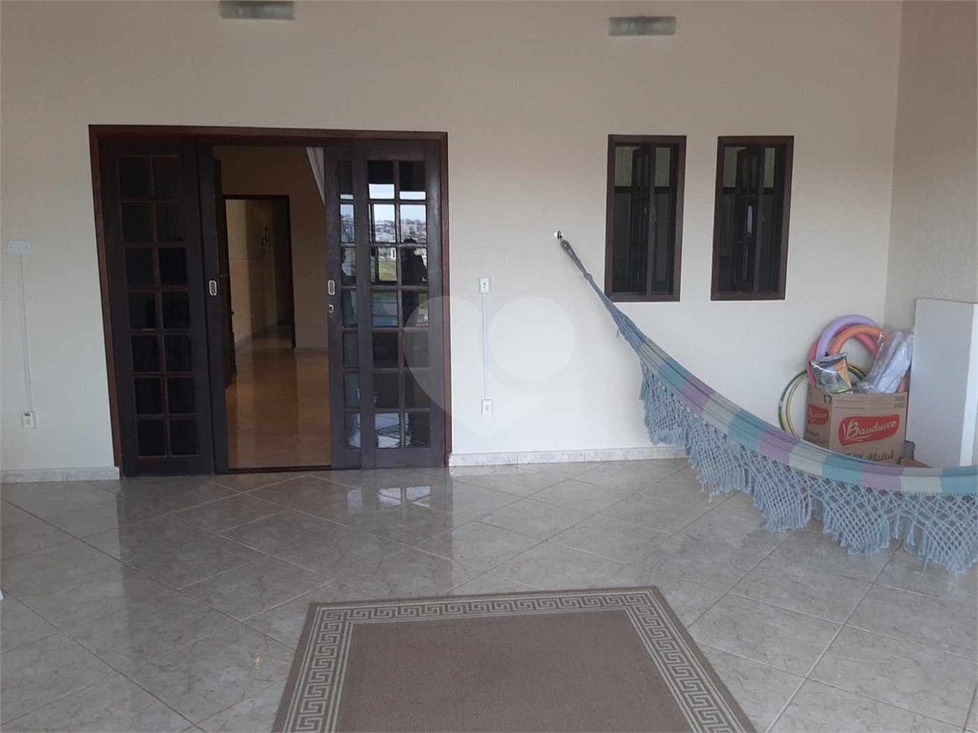 Casa à venda com 3 quartos, sendo 1 suíte,  em Residencial Colinas, Mogi das Cruzes, SP
