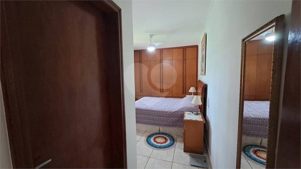 Casa à venda com 3 quartos, sendo 1 suíte, no condomínio Residencial Vale das Laranjeiras, Indaiatuba - SP
