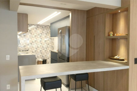 Apartamento à venda com 3 suítes em Jardim Caboré, São Paulo, SP