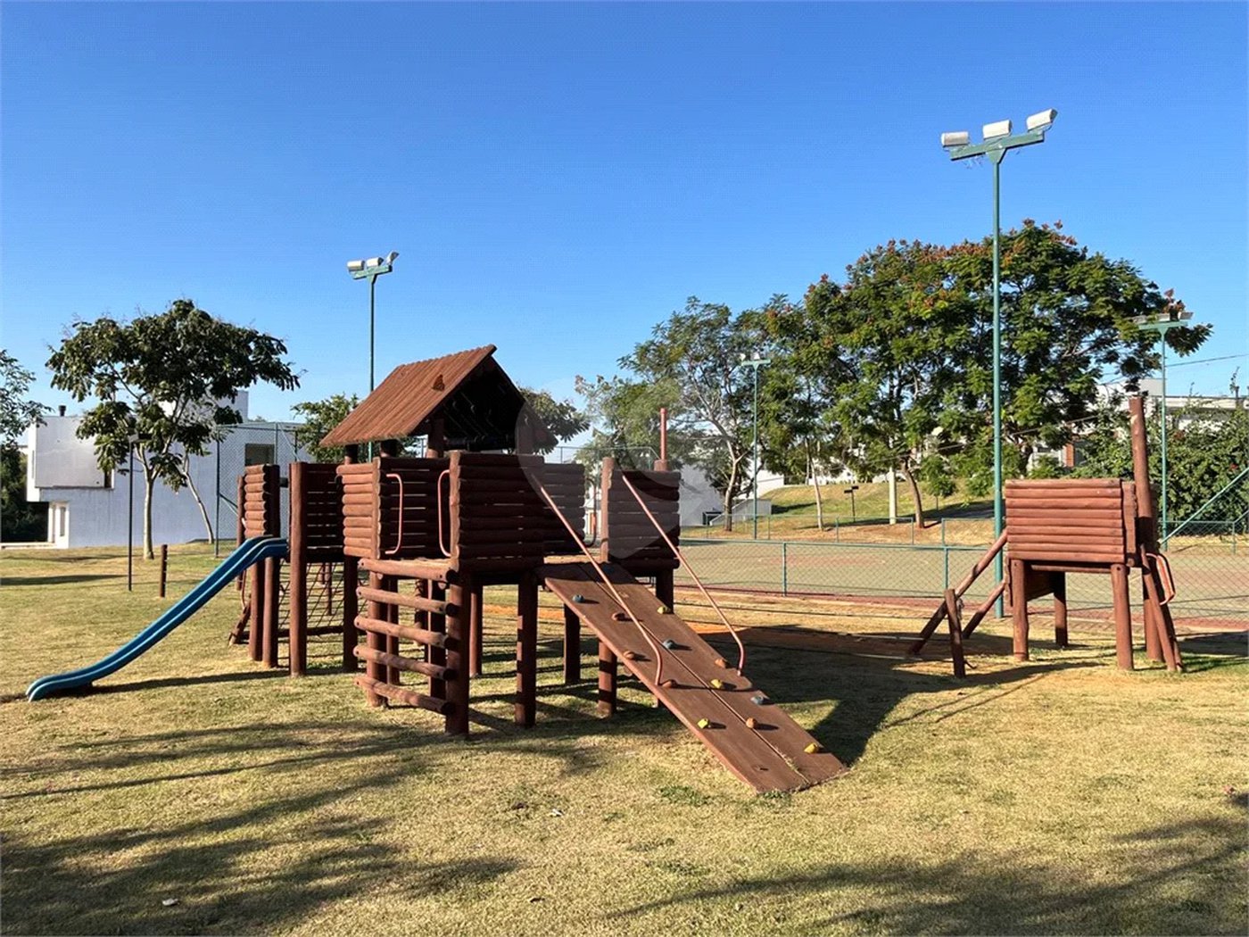 Terreno Plano à venda no Condomínio Villa Bela Vista em Piracicaba/SP.