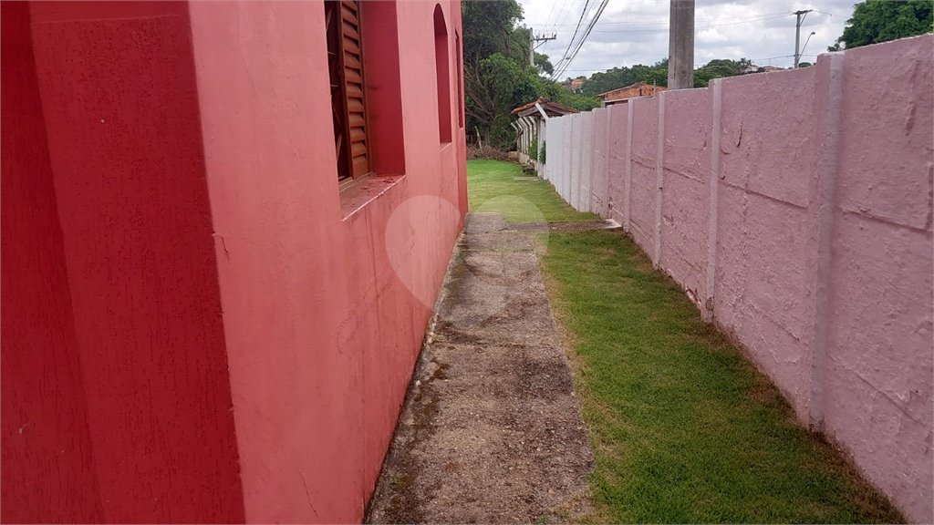 Chácara à venda com 4 quartos no Centro, Araçoiaba da Serra, SP