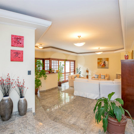 Casa à venda com 5 quartos, sendo 3 suítes,  no condomínio Residencial Morumbi, São Paulo - SP