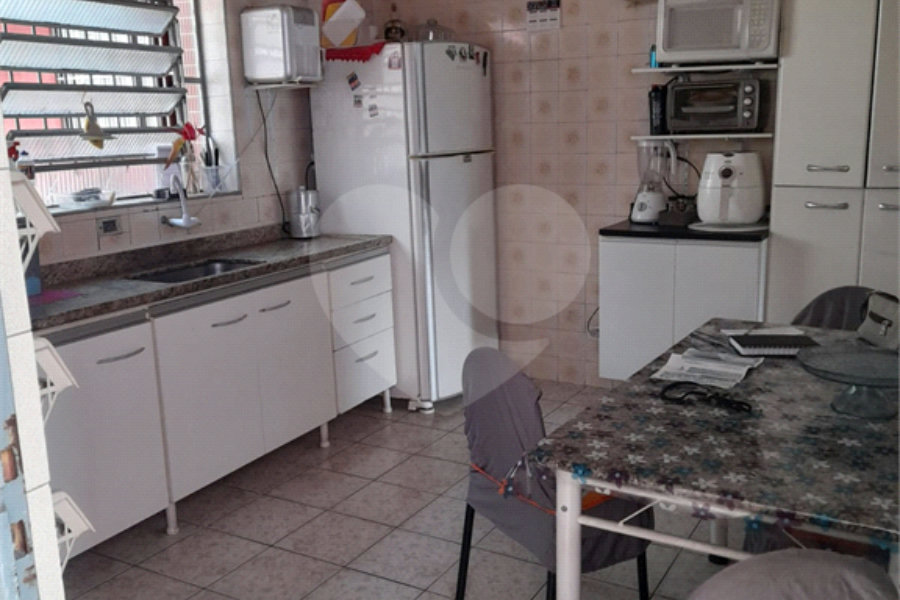 Sobrado à venda com 3 quartos, sendo 1 suíte, em Tremembé, São Paulo, SP