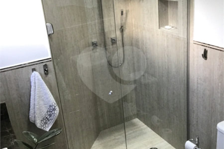 Sobrado à venda com 3 quartos, sendo 1 suíte, em Jardim Petrópolis, São Paulo, SP