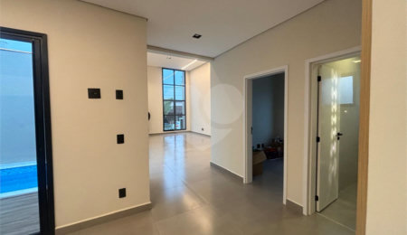 Casa à venda com 3 suítes no condomínio Residencial Chácara Ondina, Sorocaba - SP