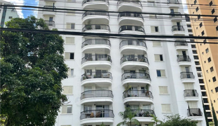 Apartamento para alugar com 3 quartos, sendo 1 suíte,  em Indianópolis, São Paulo, SP