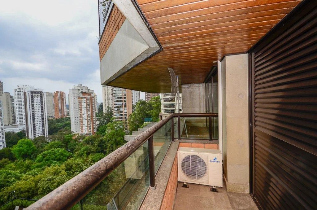 Apartamento à venda com 4 quartos, sendo 2 suítes,  em Paraíso do Morumbi, São Paulo, SP