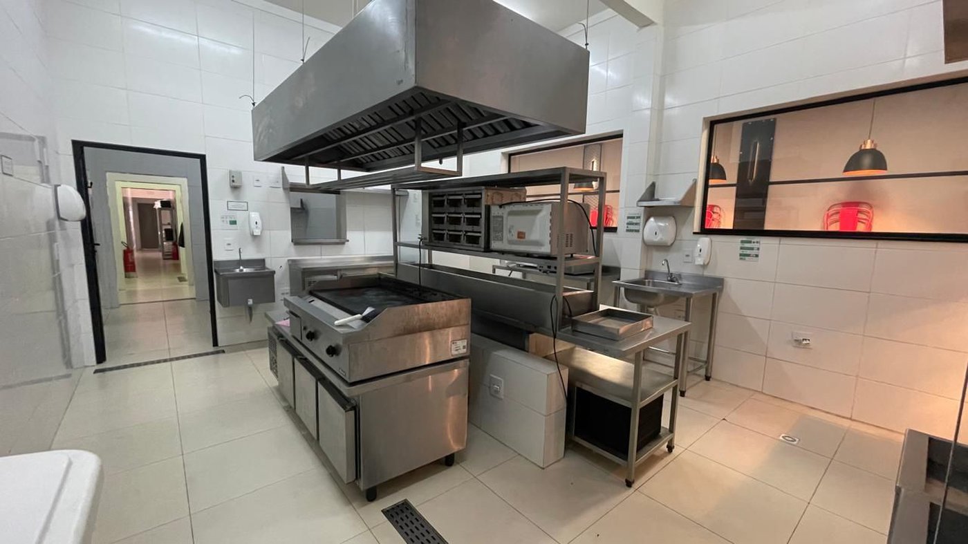 Loja para alugar, 380 m² por R$ 21.640,01/mês - Centro - São Vicente/SP