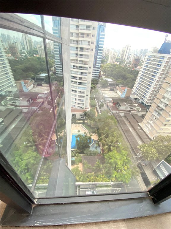 Conjunto Comercial 509,6 m² para locação no Condomínio Nações Unidas - São Paulo